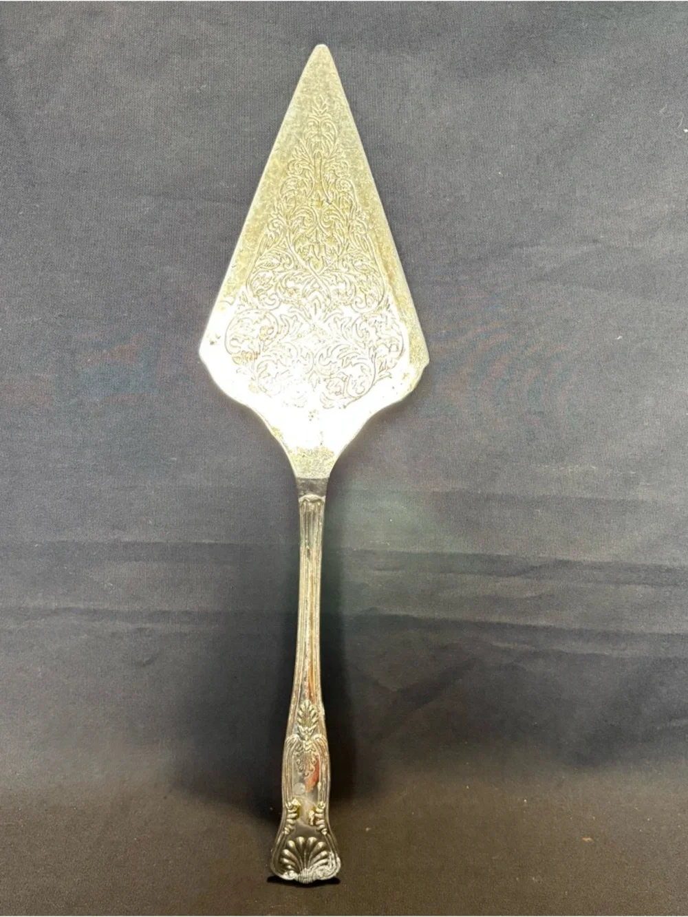 Vintage Silver-Plated Pie or Cake Server Serrated Edges Engraved Ornate Pattern